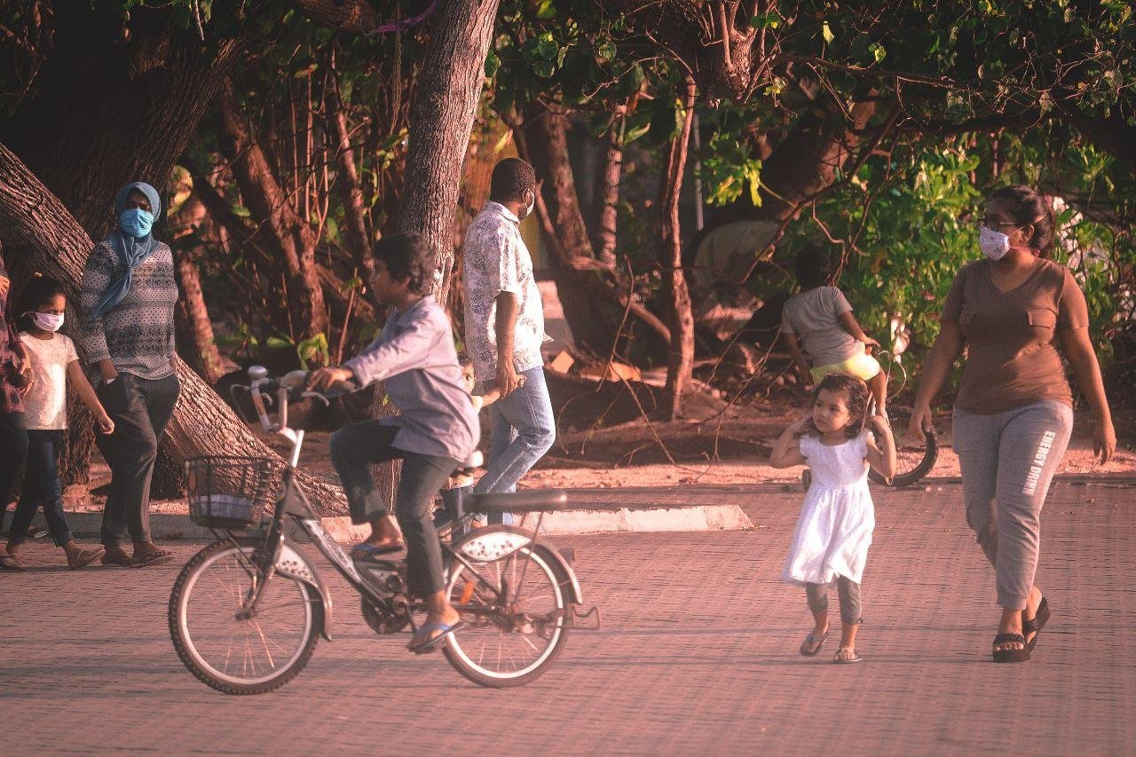 ލޮކްޑައުންގެ ލުޔާއެކު ހަވީރު ވަގުތު ވިލިމާލެ