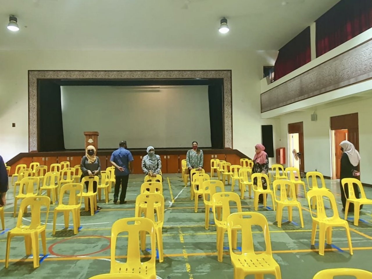 ނިއު ނޯމަލް: ސްކޫލުތައް ހުޅުވަން ތައްޔާރު!