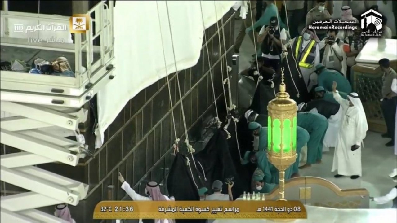 ހައްޖުގެ އަޅުކަން ކުރިއަށް ދަނީ ކޮވިޑާ ގުޅިގެން ގައިދުރުކަން ބަހައްޓައިގެން