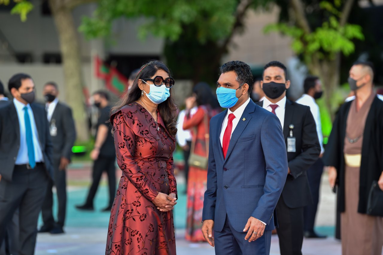 އޮކްޓޯބަރު 18، 2020: ގައުމީ ދުވަހުގެ ދިދަ ނެގުމުގެ ރަަސްމިއްޔާތު