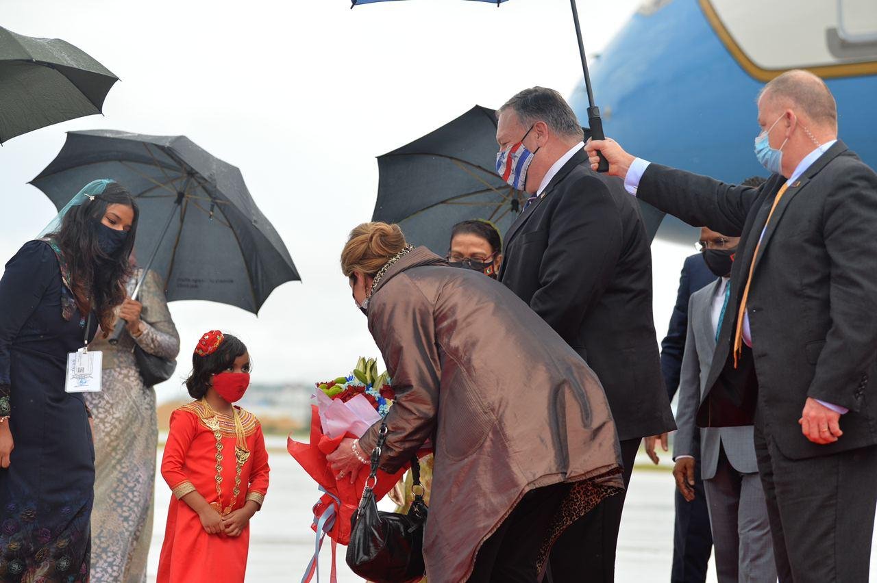 އެމެރިކާގެ ހާރިޖީ ވަޒީރު މައިކް ޕޮމްޕޭއޯ ރާއްޖެއަށް ޒިޔާރަތް ކުރެއްވުން 