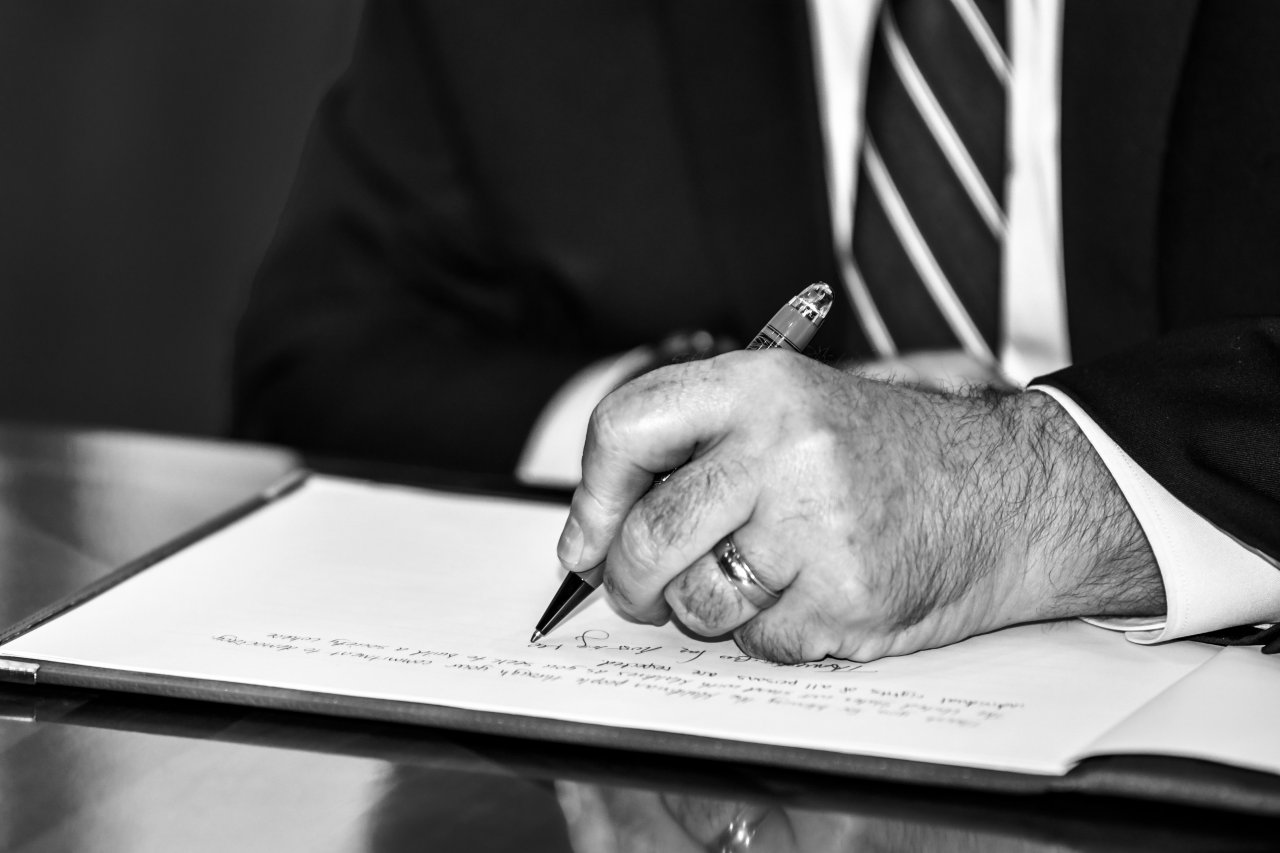 އެމެރިކާގެ ހާރިޖީ ވަޒީރު މައިކް ޕޮމްޕޭއޯ ރާއްޖެއަށް ޒިޔާރަތް ކުރެއްވުން 