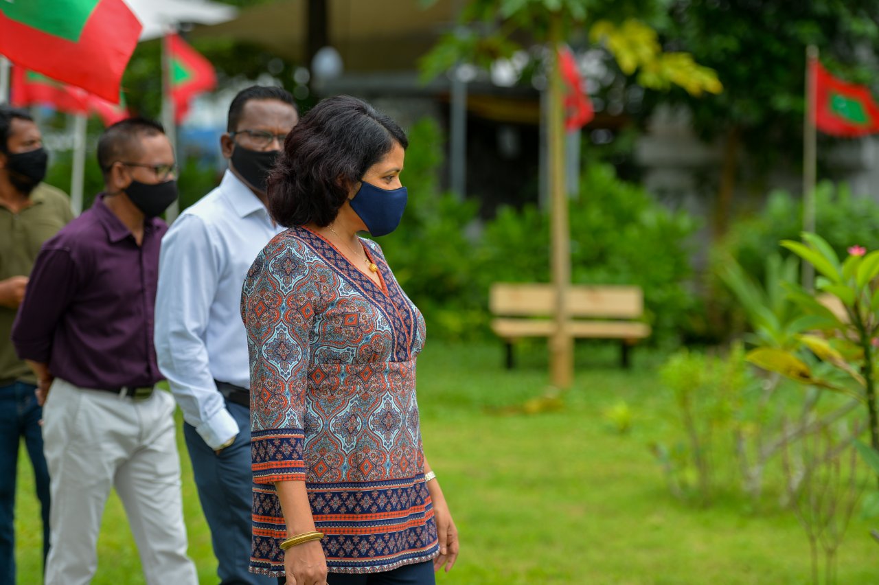 ކަޅުވަކަރު މިސްކިތް ހުޅުވުން