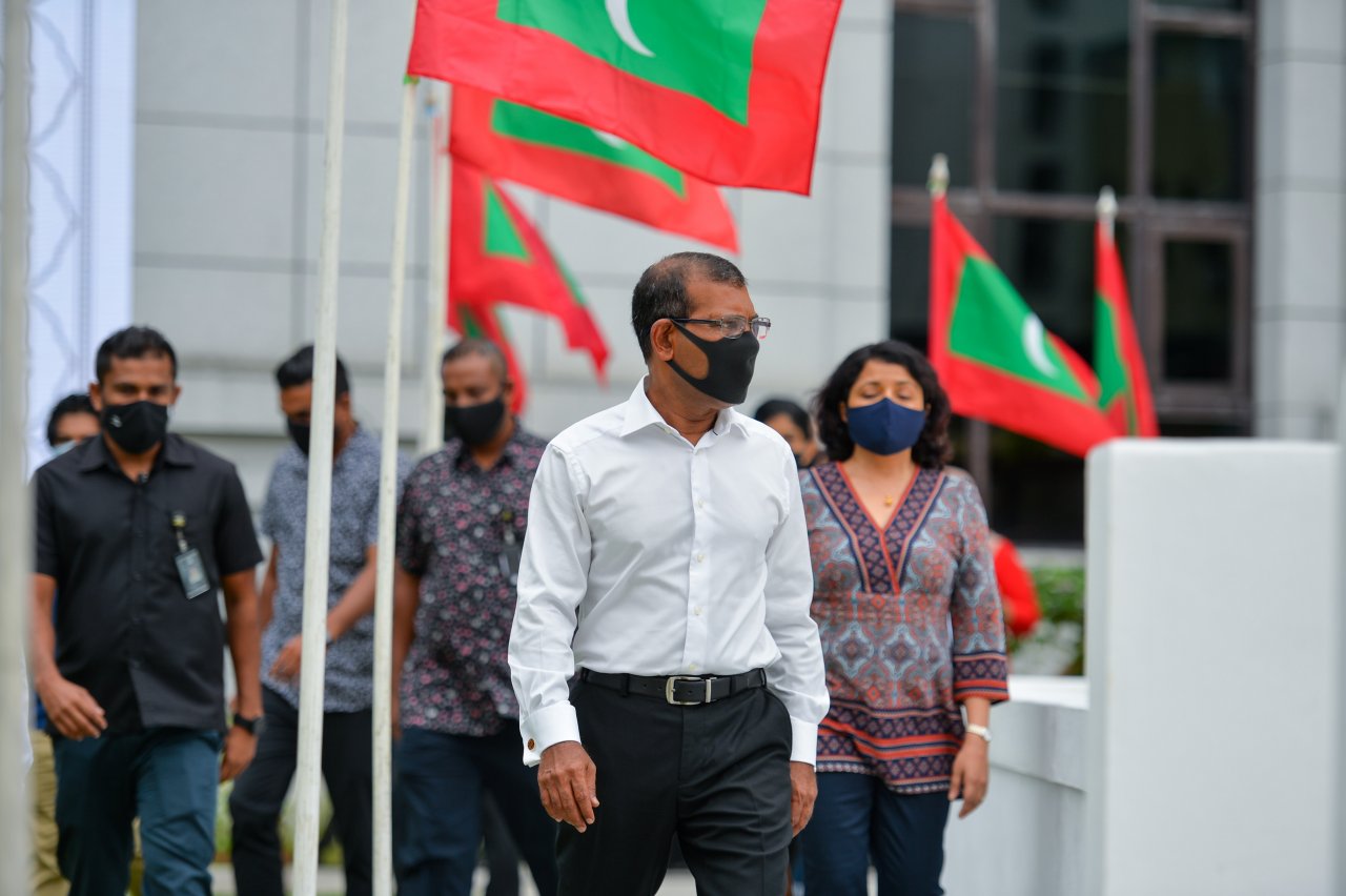 ކަޅުވަކަރު މިސްކިތް ހުޅުވުން
