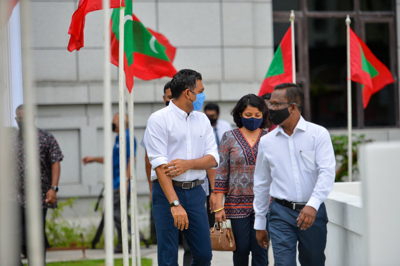 ކަޅުވަކަރު މިސްކިތް ހުޅުވުން
