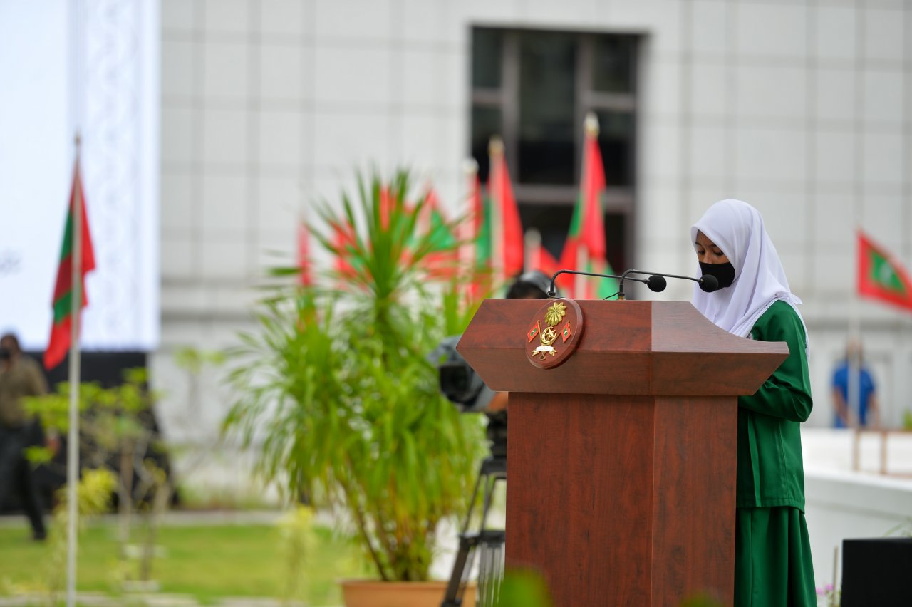 ކަޅުވަކަރު މިސްކިތް ހުޅުވުން