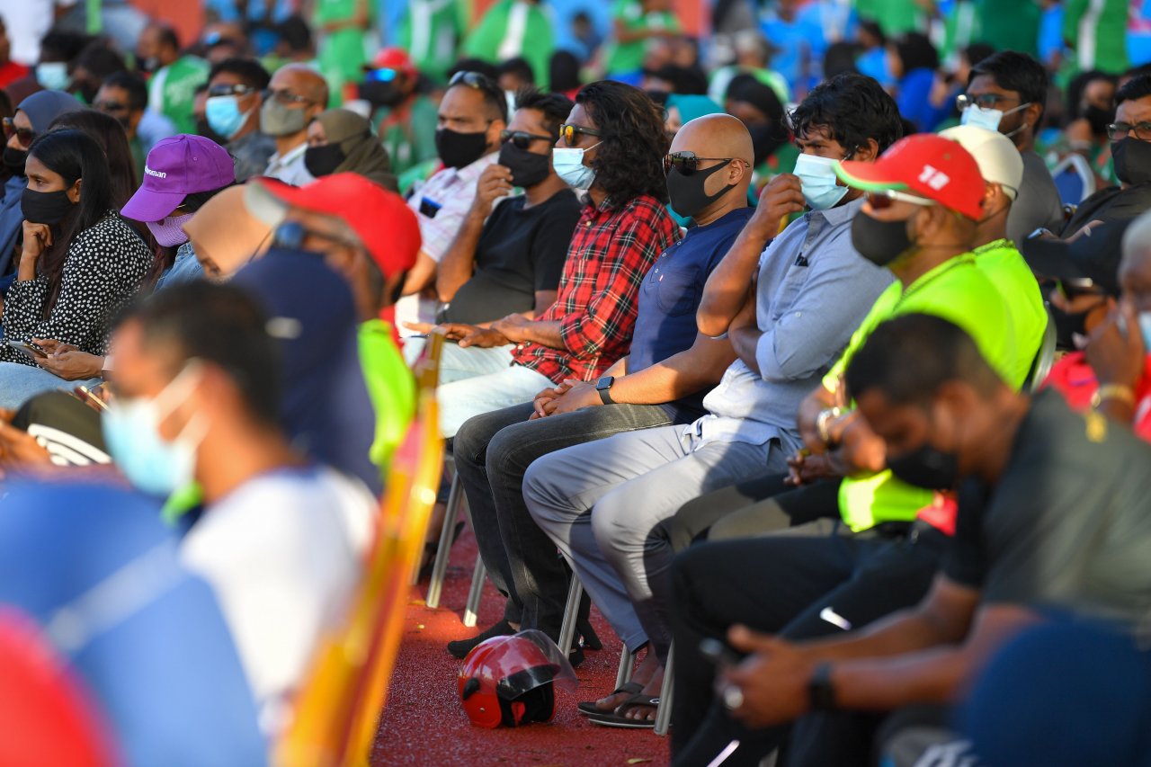 މާލެ ކުޅިވަރު އެކުވެނީގެ ސިންތެޓިކް ޓްރެކް ހުޅުވުން