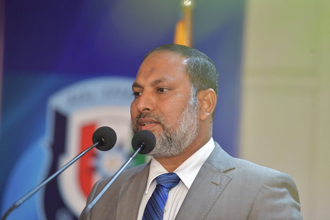 ފުލުހުންގެ ހިދުމަތުގެ އާ ގާނޫނުގެ ދަށުން ފުލުހުން ހުވާ ކުރުން