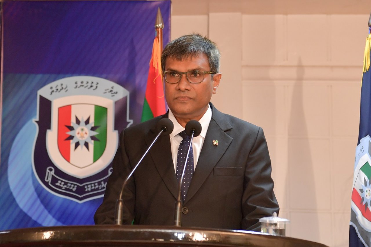 ފުލުހުންގެ ހިދުމަތުގެ އާ ގާނޫނުގެ ދަށުން ފުލުހުން ހުވާ ކުރުން