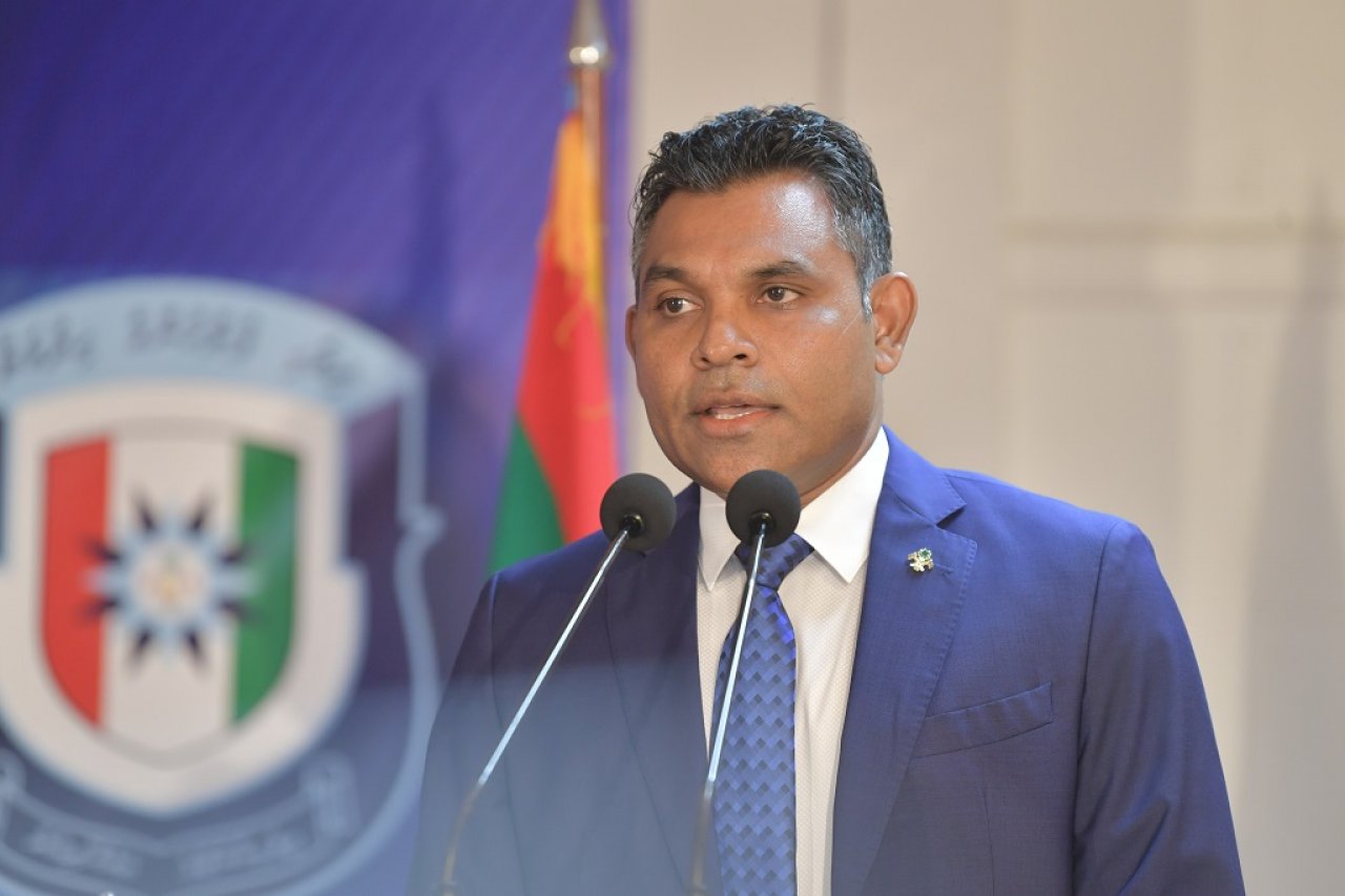 ފުލުހުންގެ ހިދުމަތުގެ އާ ގާނޫނުގެ ދަށުން ފުލުހުން ހުވާ ކުރުން