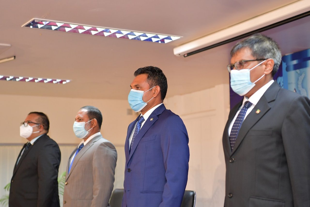 ފުލުހުންގެ ހިދުމަތުގެ އާ ގާނޫނުގެ ދަށުން ފުލުހުން ހުވާ ކުރުން