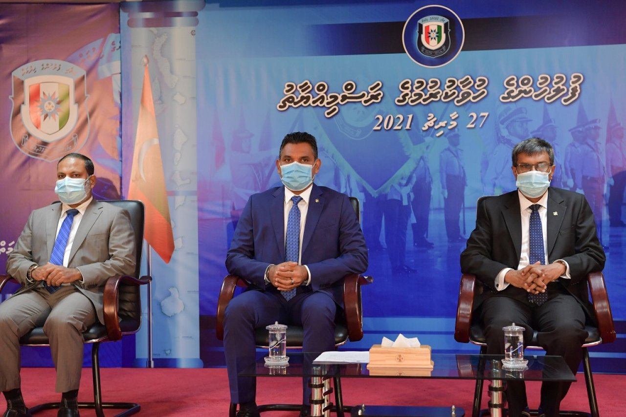 ފުލުހުންގެ ހިދުމަތުގެ އާ ގާނޫނުގެ ދަށުން ފުލުހުން ހުވާ ކުރުން