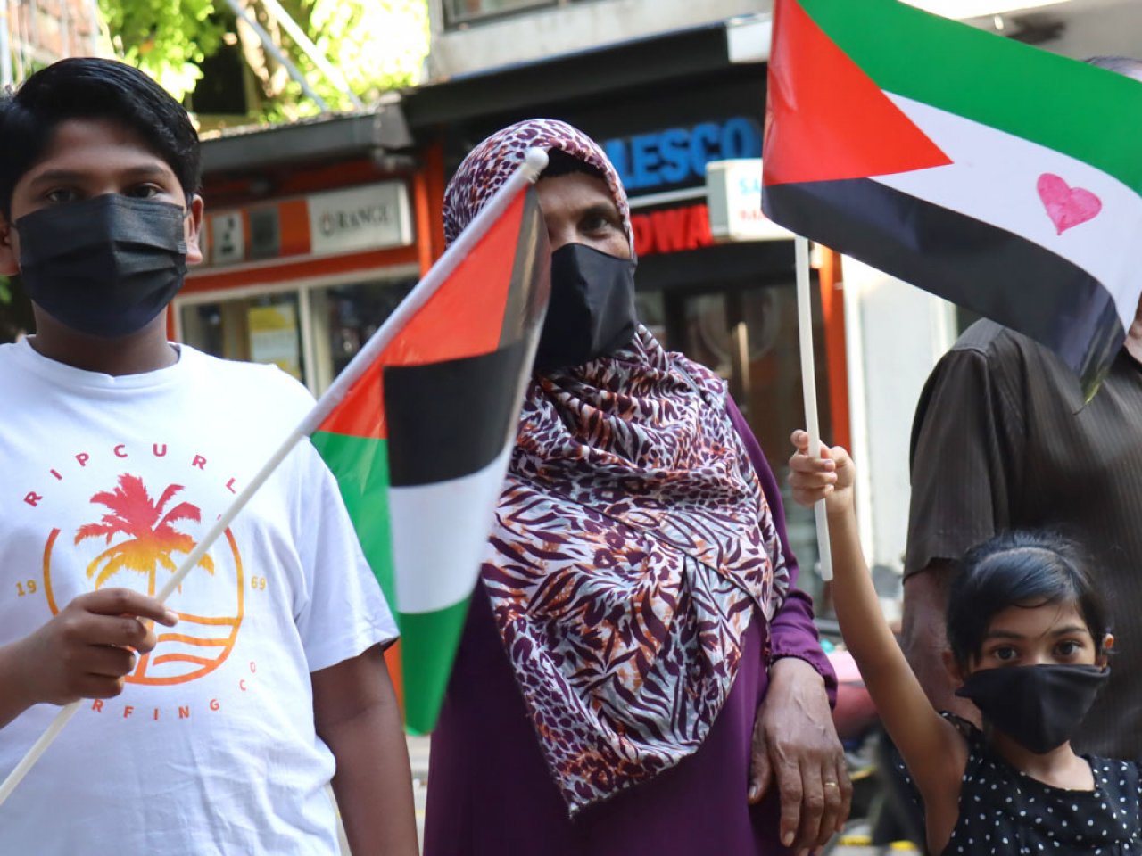 ފަލަސްތީނާ އެކު ދިވެހިރާއްޖެ: ދިދަ ވިހުރާލުމުގެ ހަވީރު