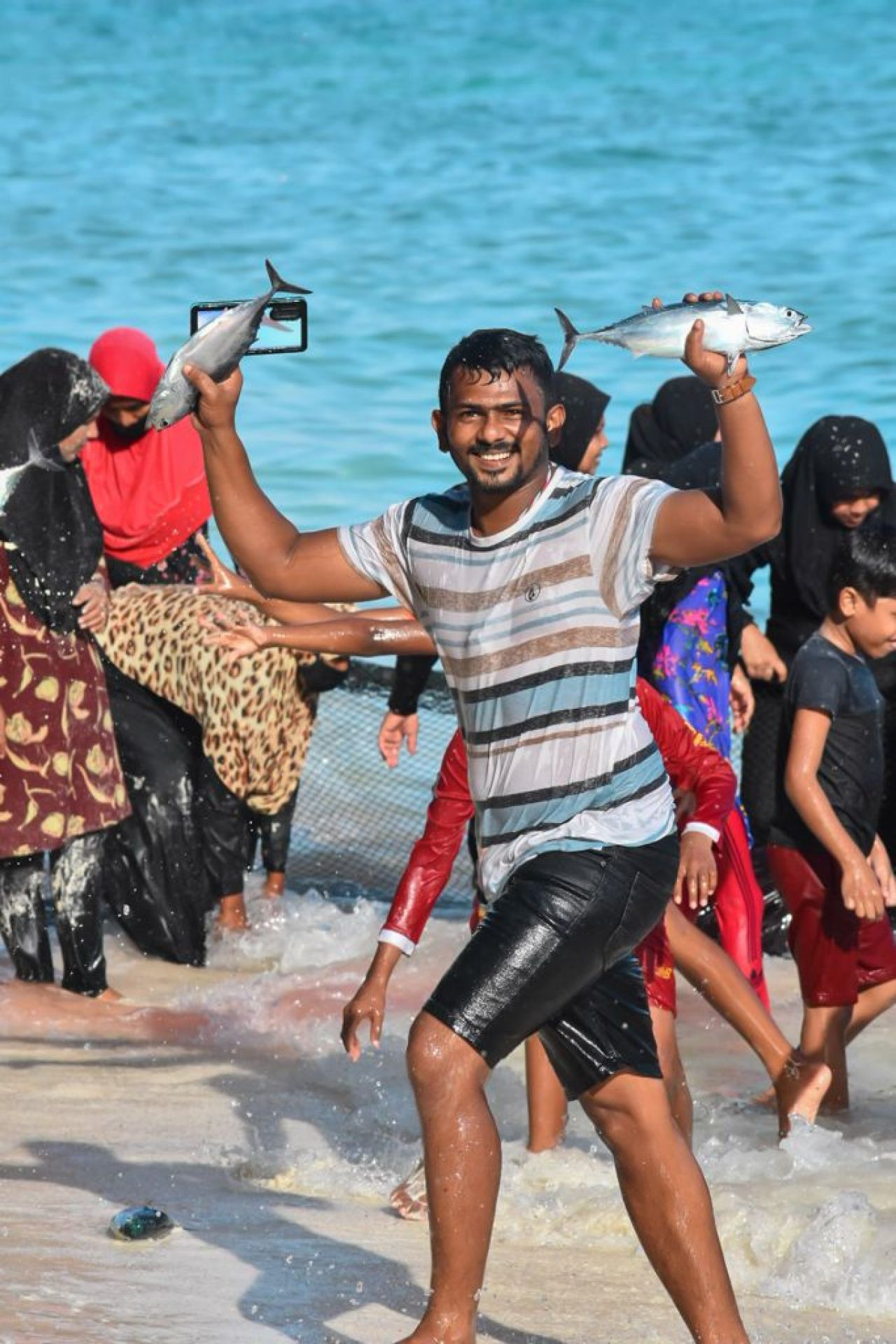 ތ. ބުރުންޏަށް ވަން ރާގޮނޑި އައިނަށް 4 ދުވަސް، މިއަދު 3700 ހިފި