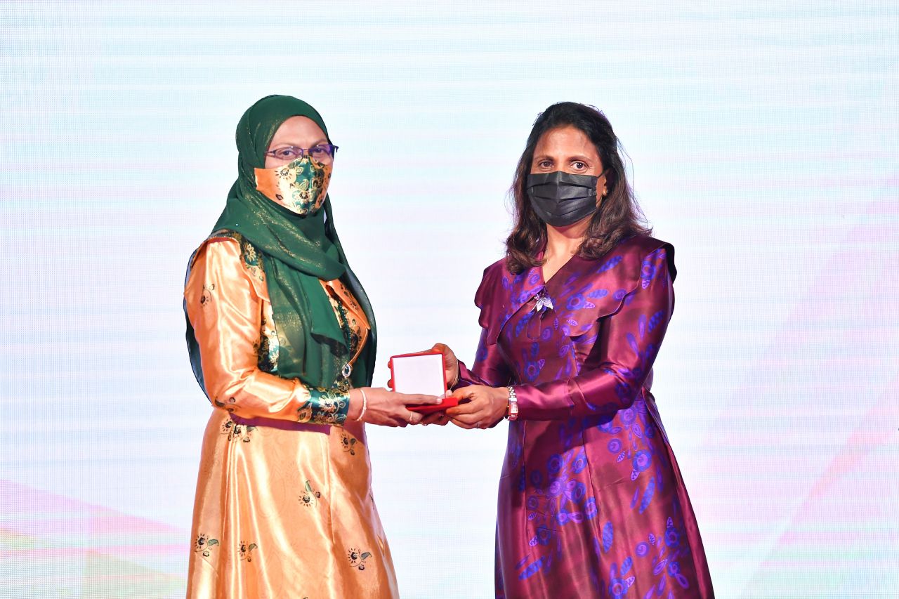 ރެހެންދި އެވޯޑްސް