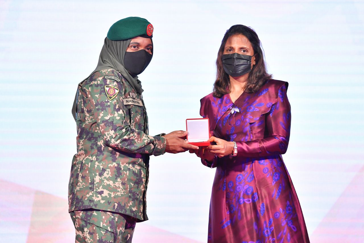 ރެހެންދި އެވޯޑްސް