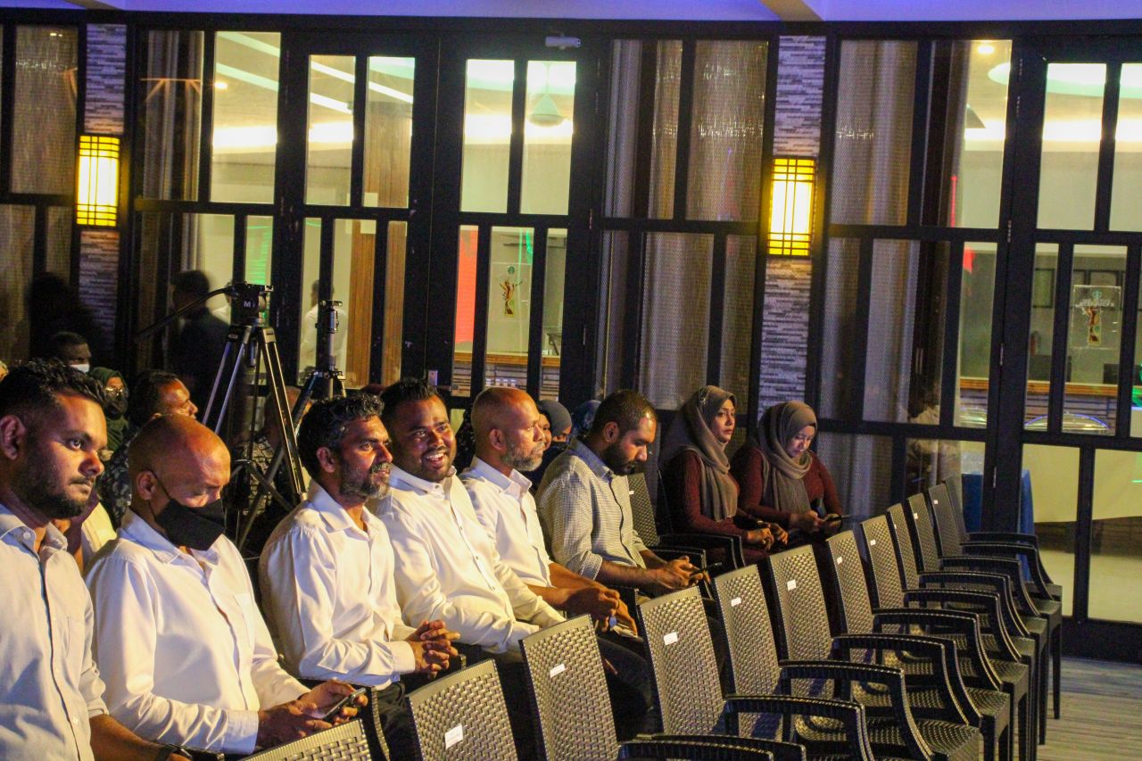 ކ. ހުރާގެ ފެނާއި ނަރުދަމާ އަދި ކަރަންޓުގެ ނިޒާމް ފެނަކަ އާ ހަވާލުކޮށްފި