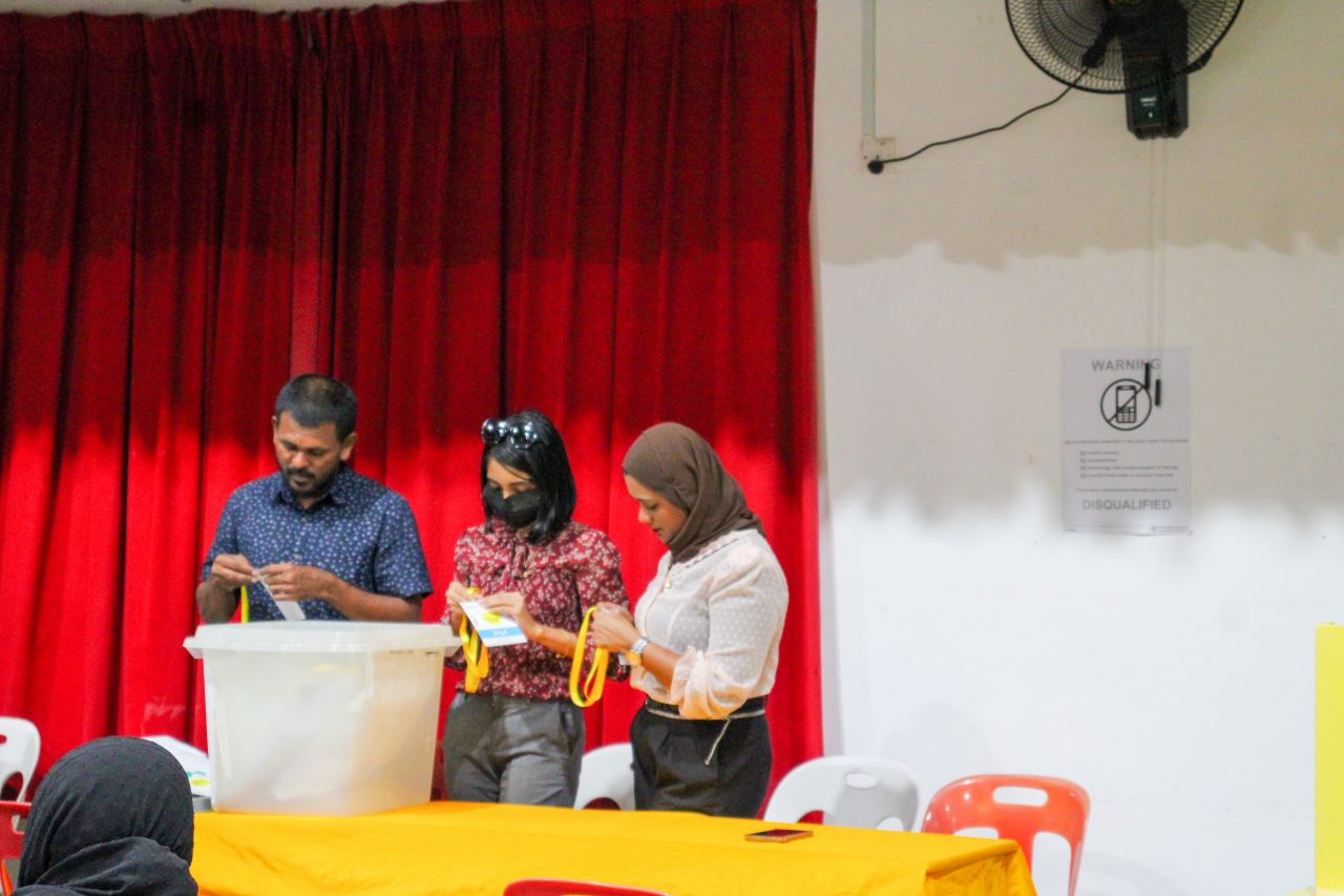 ވާދަވެރި ކެމްޕެއިނަކަށް ފަހު، އެމްޑީޕީގެ ވޯޓުލުން ކުރިއަށް ދަނީ