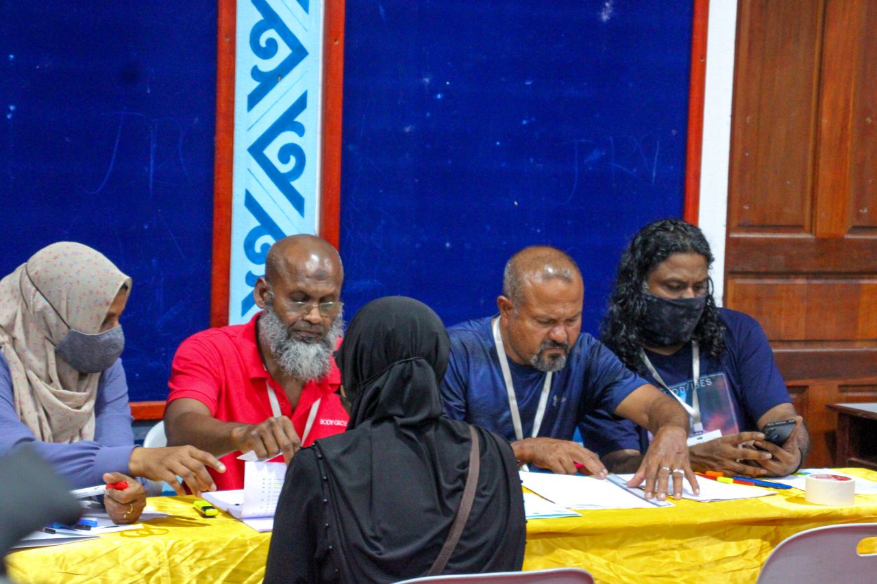 ވާދަވެރި ކެމްޕެއިނަކަށް ފަހު، އެމްޑީޕީގެ ވޯޓުލުން ކުރިއަށް ދަނީ