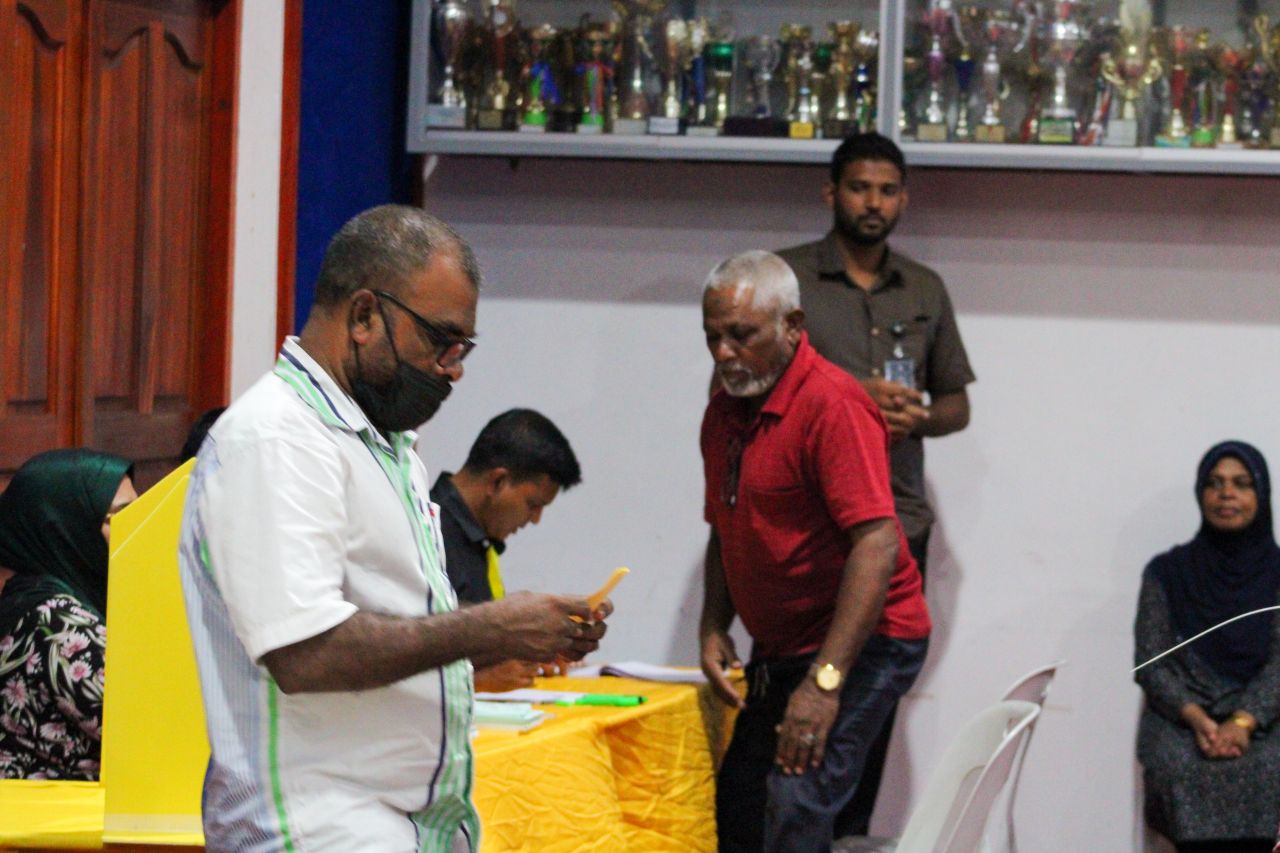 ވާދަވެރި ކެމްޕެއިނަކަށް ފަހު، އެމްޑީޕީގެ ވޯޓުލުން ކުރިއަށް ދަނީ