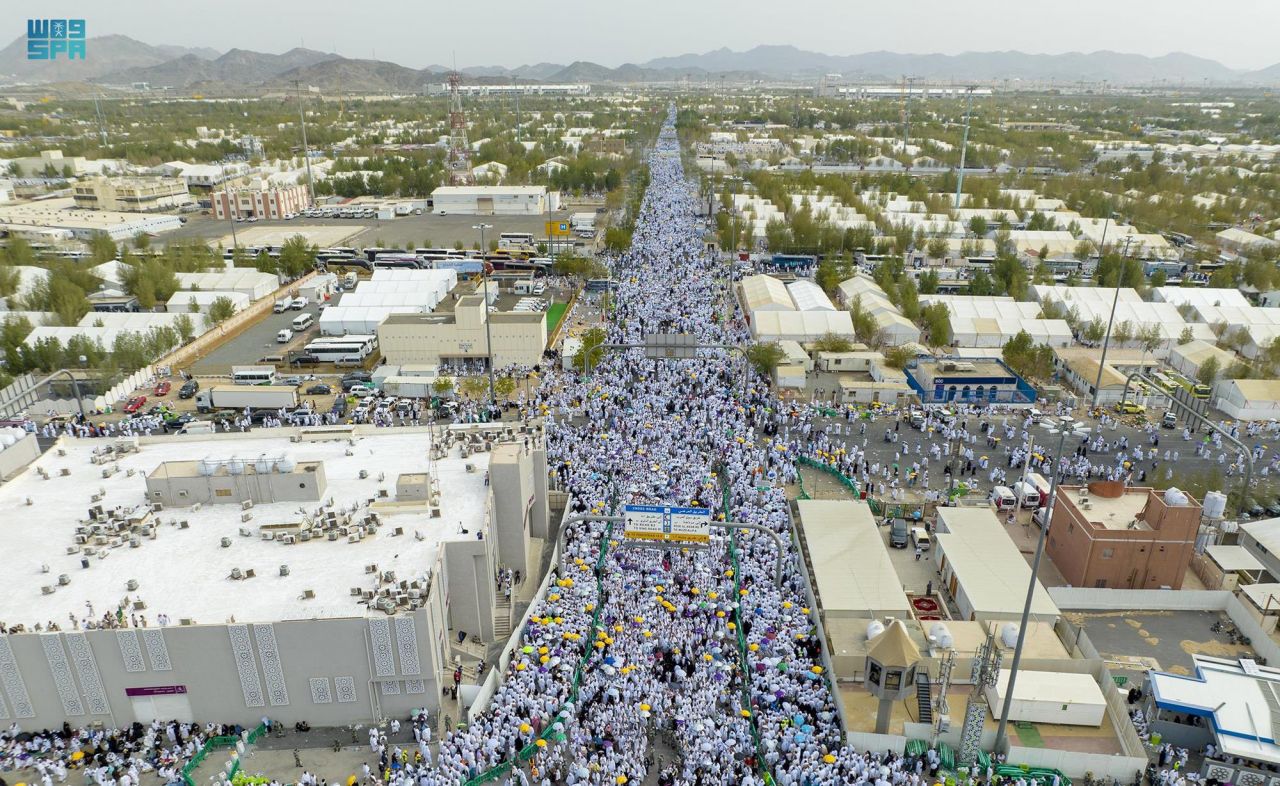 ހައްޖު ދުވަސް - ފޮޓޯއިން