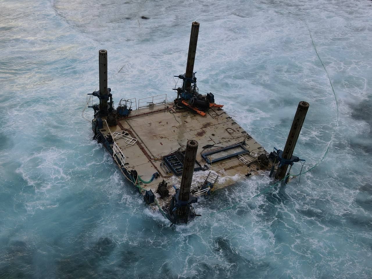 ތިލަމާލެ ބްރިޖް މަސައްކަތަށް ބޭނުންކުރާ ޕްލެޓްފޯމެއް ވިލިމާލެ ފަރަށް އަރާފައި