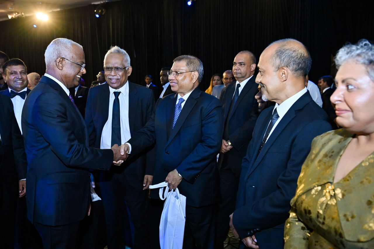 ޓޫރިޒަމް ގޯލްޑަން އިޔާ ގާލާ ޑިނާ