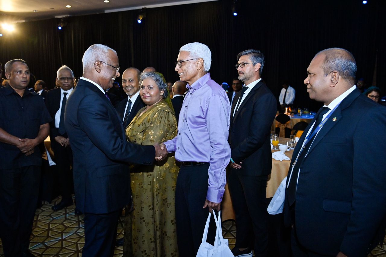 ޓޫރިޒަމް ގޯލްޑަން އިޔާ ގާލާ ޑިނާ