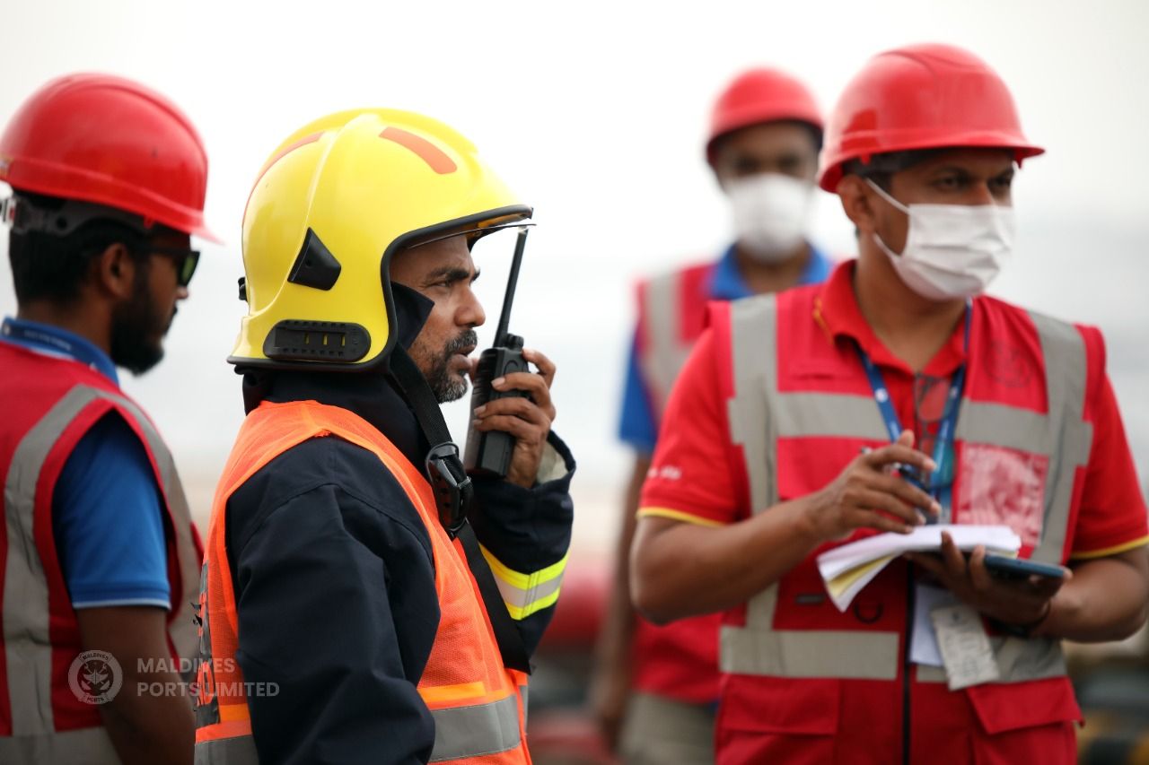 ޕޯޓް ފަޔާ އެންޑް ރެސްކިއު ޑްރިލް