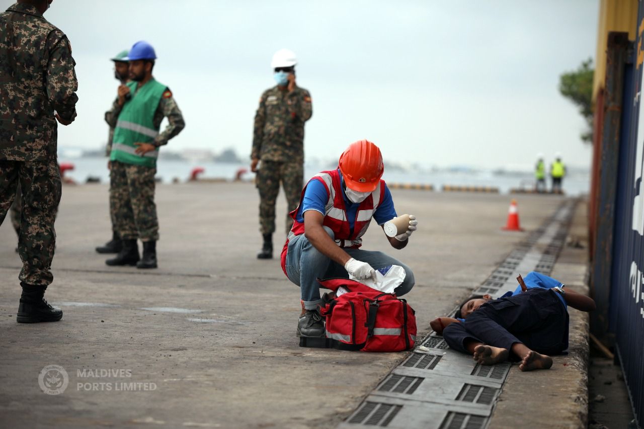 ޕޯޓް ފަޔާ އެންޑް ރެސްކިއު ޑްރިލް