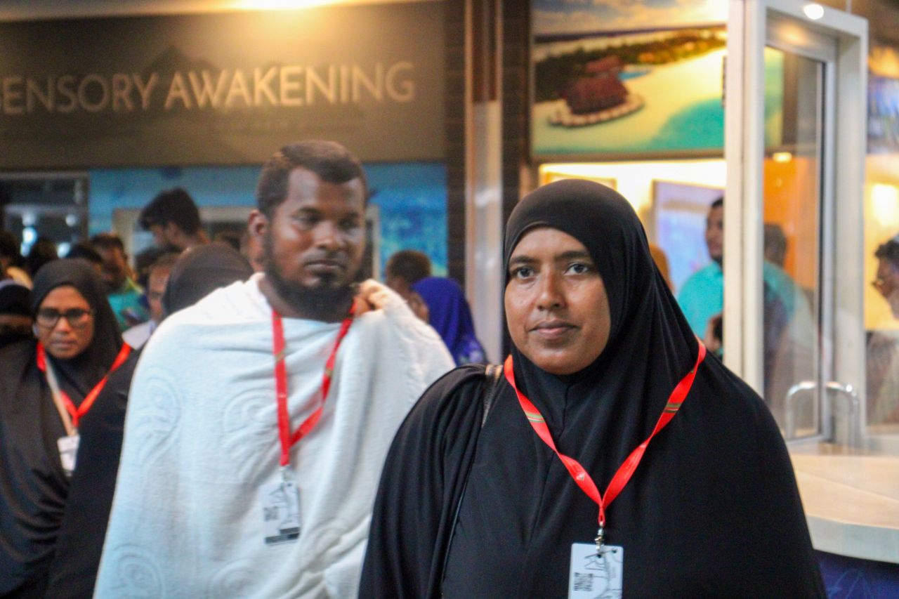 ހައްޖުގެ އަޅުކަން އަދާކުރުމަށްޓަކައި ހައްޖުވެރިން ފުރަން ފެށުން