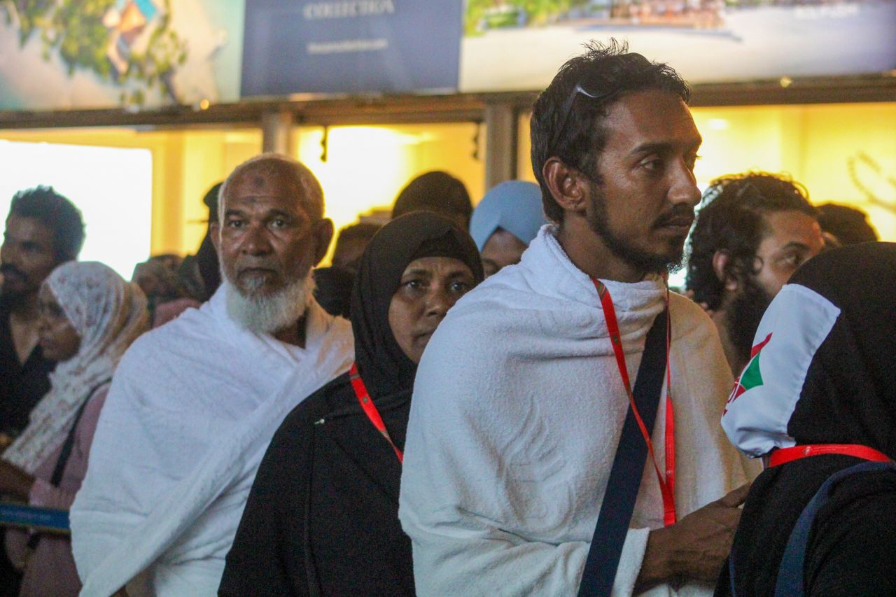 ހައްޖުގެ އަޅުކަން އަދާކުރުމަށްޓަކައި ހައްޖުވެރިން ފުރަން ފެށުން