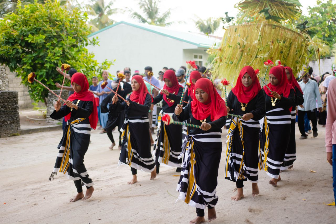 މާކުރަތުގެ ކޯޑީގެ ކުޅިވަރުތައް، ތަފާތު ވެފައި ފޯރި ގަދަ!