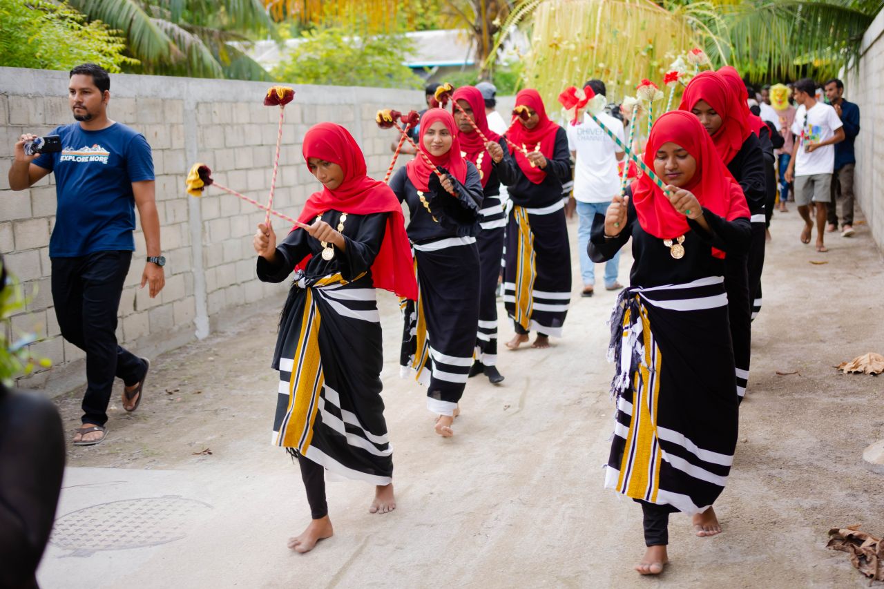 މާކުރަތުގެ ކޯޑީގެ ކުޅިވަރުތައް، ތަފާތު ވެފައި ފޯރި ގަދަ!