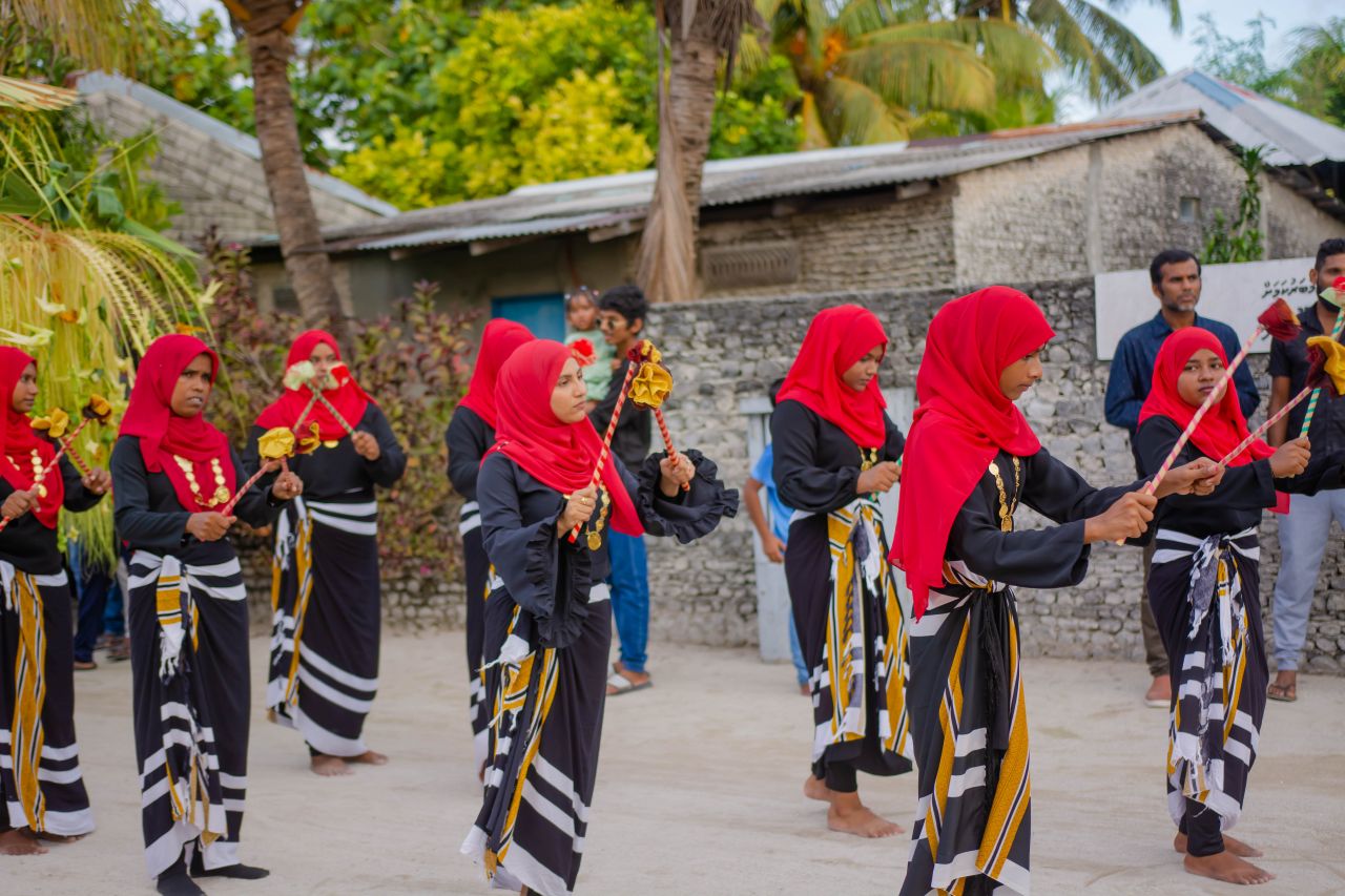 މާކުރަތުގެ ކޯޑީގެ ކުޅިވަރުތައް، ތަފާތު ވެފައި ފޯރި ގަދަ!