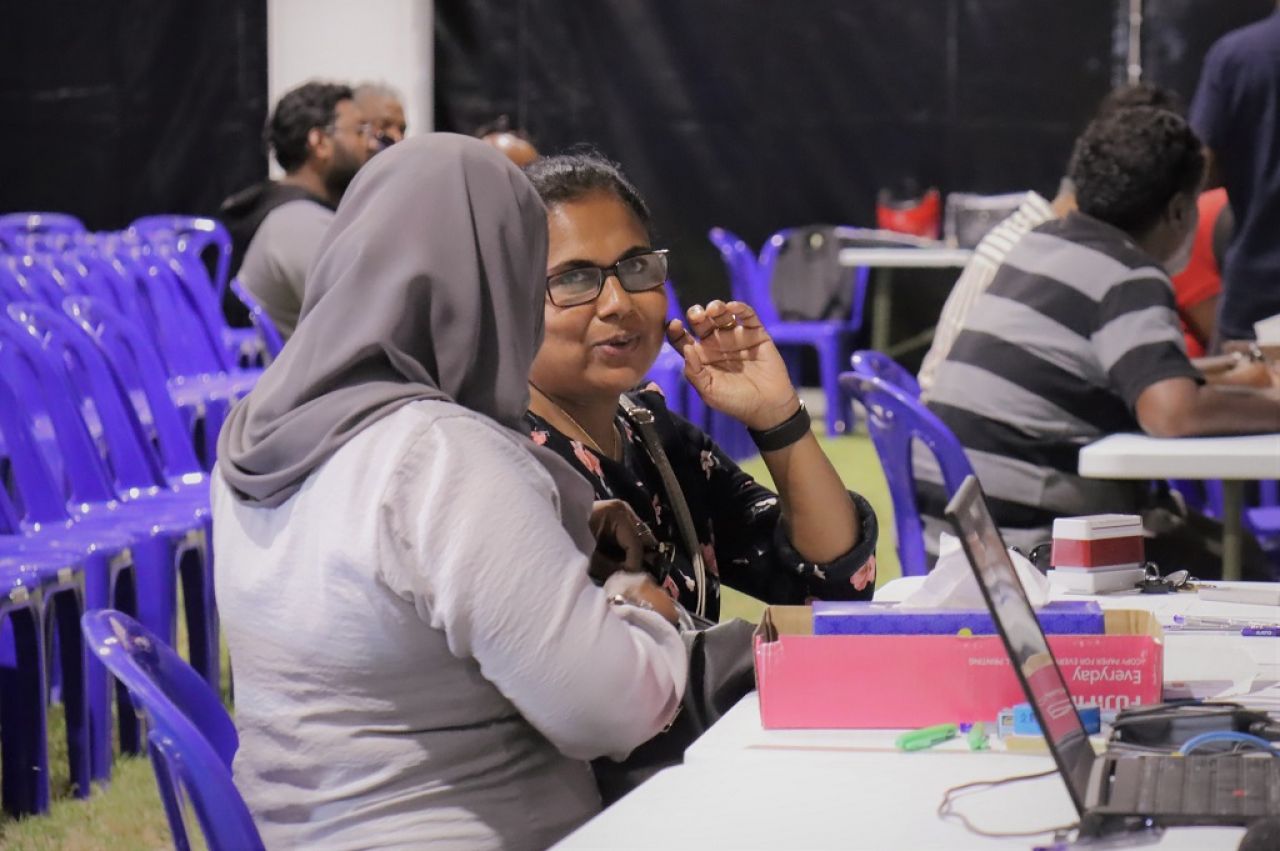 ހުޅުމާލެ ފޭސް2 އިން ގޯތި ލިބުނު މީހުންނަށް ރަޖިސްޓްރީ ހަވާލުކޮށް ބިން ކެނޑުން