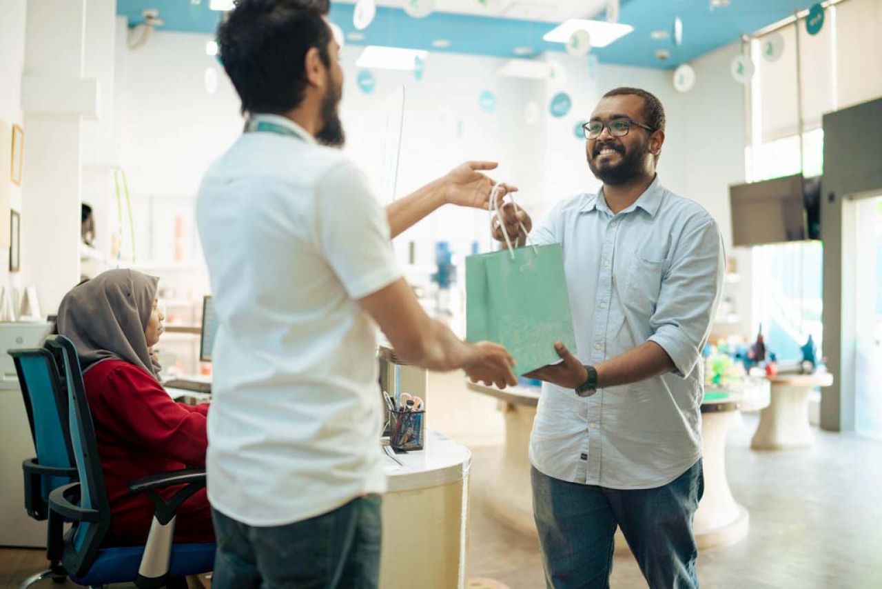 އެމްޑަބްލިއުއެސްސީ ޝޯރޫމުން ދުނިޔޭގެ މަޝްހޫރު ބްރޭންޑްތަކުގެ ޕްރޮޑަކްޓްސްތައް ލިބޭ