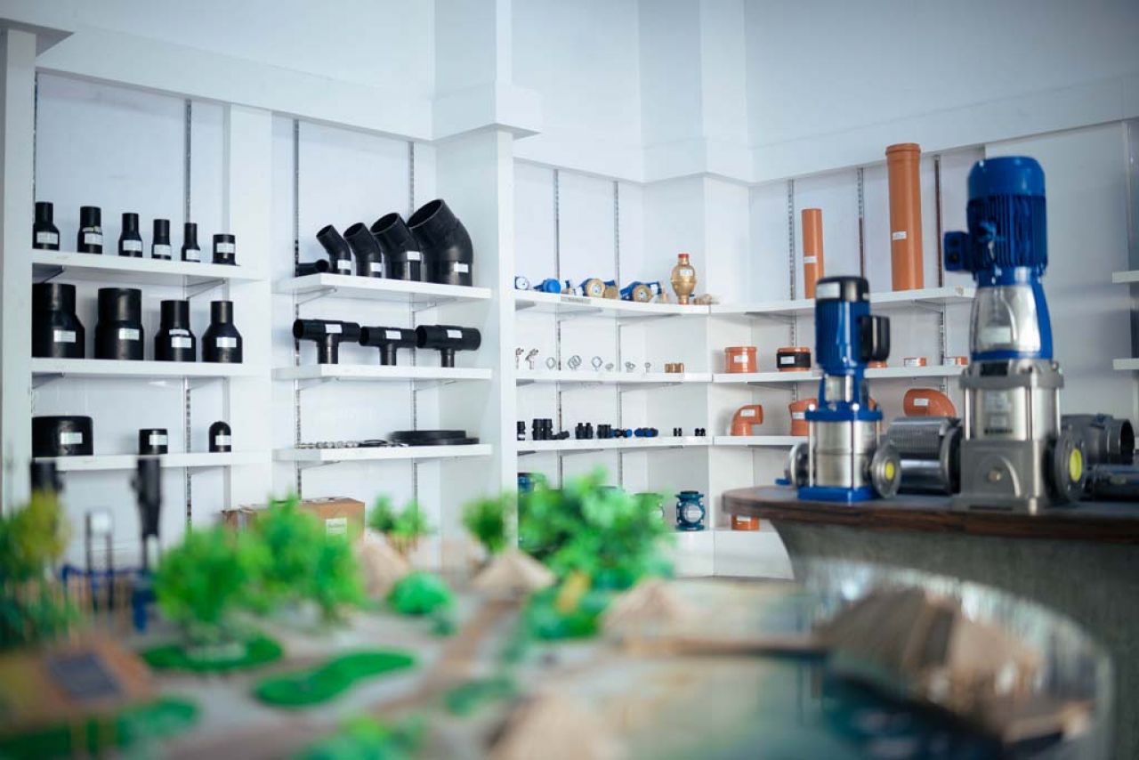 އެމްޑަބްލިއުއެސްސީ ޝޯރޫމުން ދުނިޔޭގެ މަޝްހޫރު ބްރޭންޑްތަކުގެ ޕްރޮޑަކްޓްސްތައް ލިބޭ