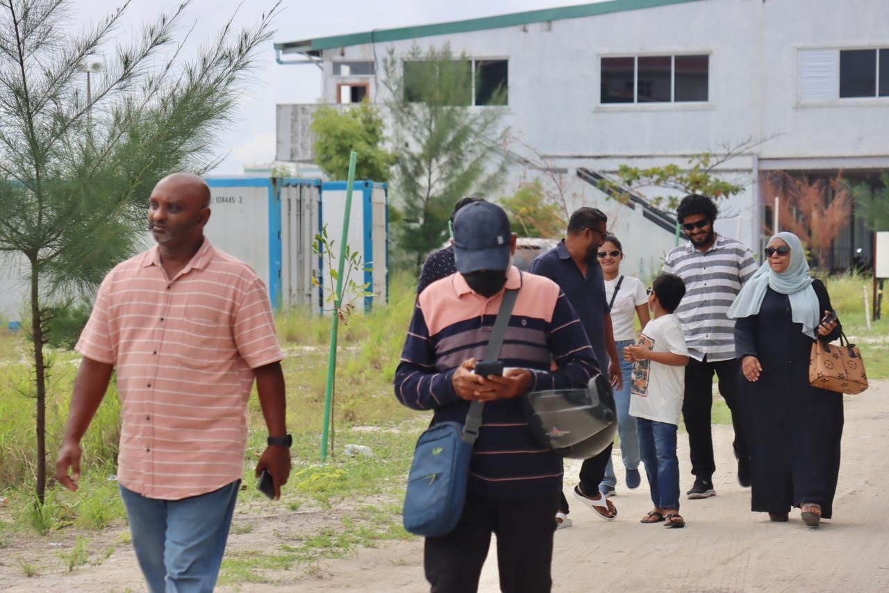 ގުޅިފަޅުން ބަންޑާރަ ގޯތި ދޫކުރުމަށް އިން ޖަހާ ހަވާލު ކުރުން