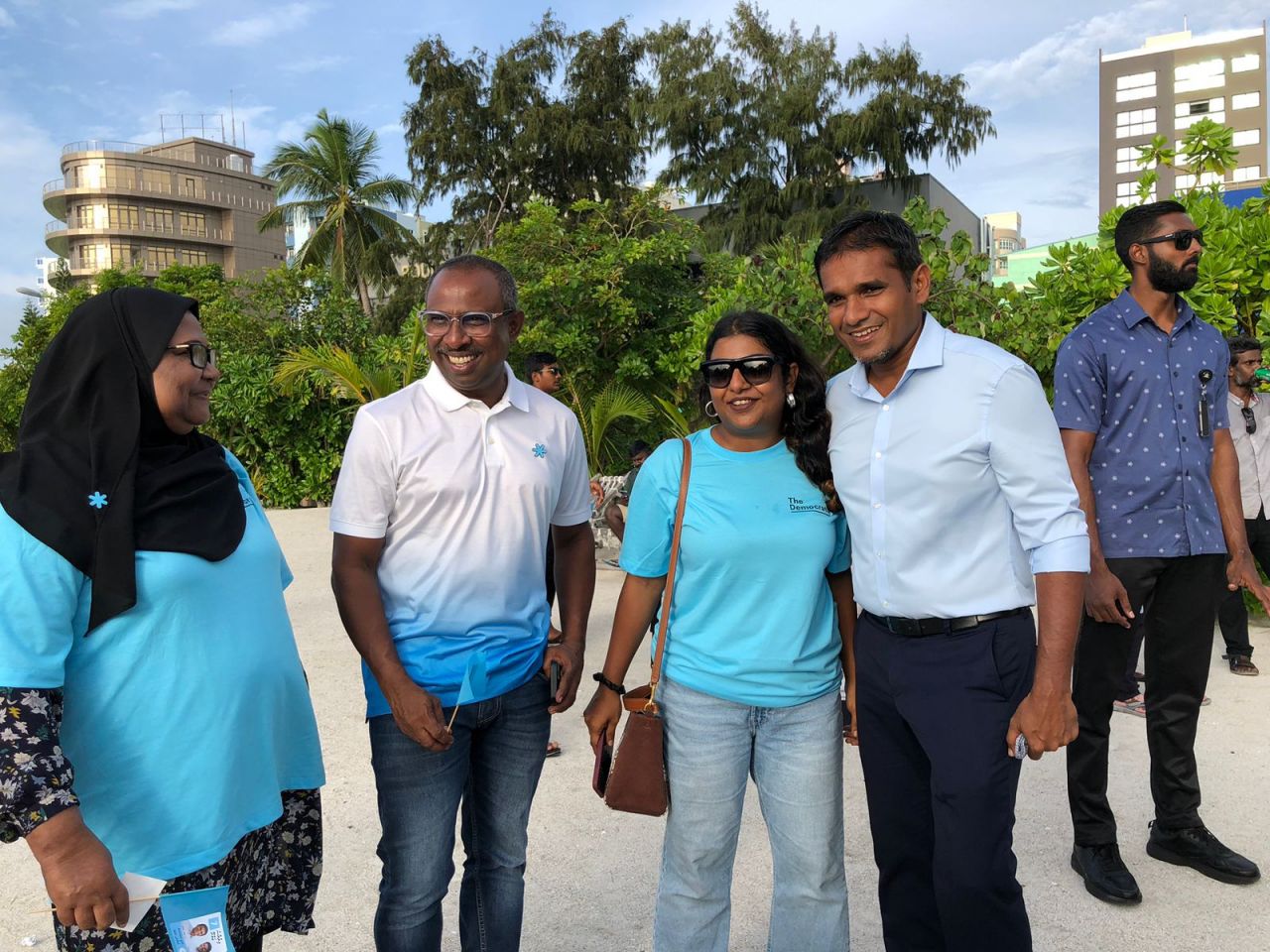 އިލްޔާސްގެ ކެމްޕެއިން ހަރަކާތް ނިންމާލުން