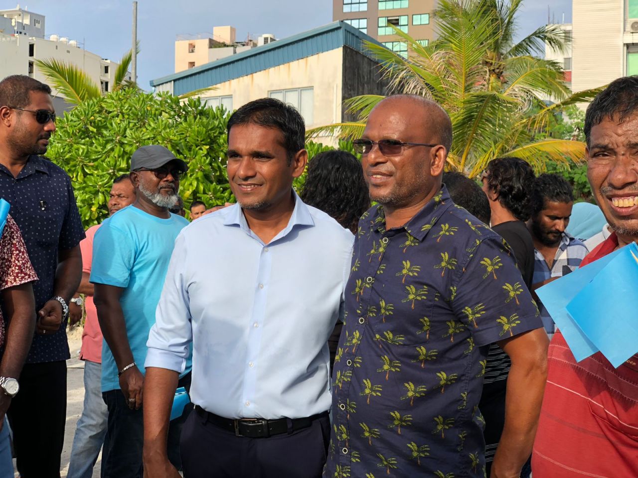 އިލްޔާސްގެ ކެމްޕެއިން ހަރަކާތް ނިންމާލުން