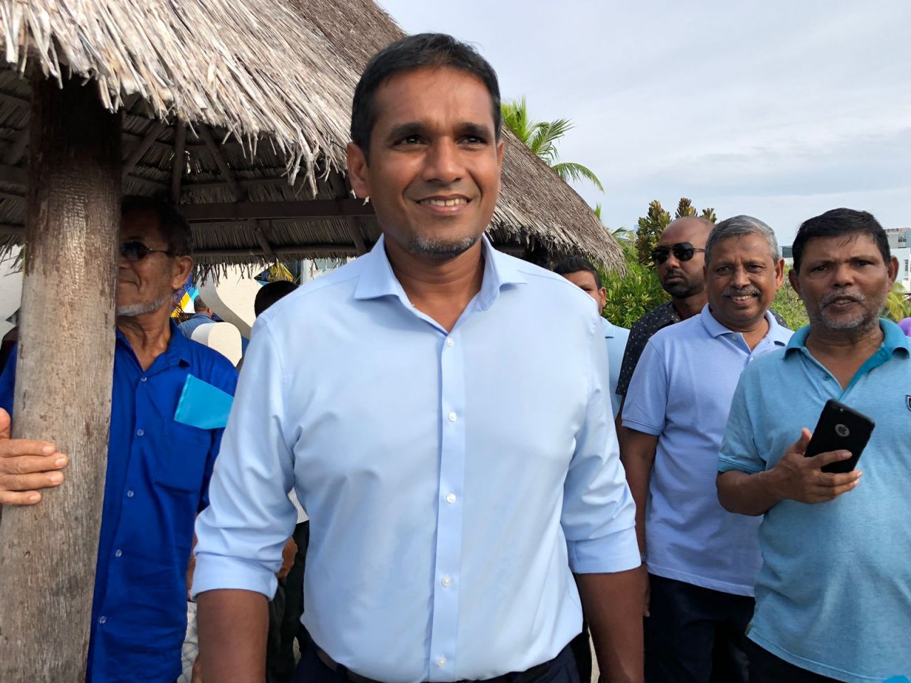 އިލްޔާސްގެ ކެމްޕެއިން ހަރަކާތް ނިންމާލުން