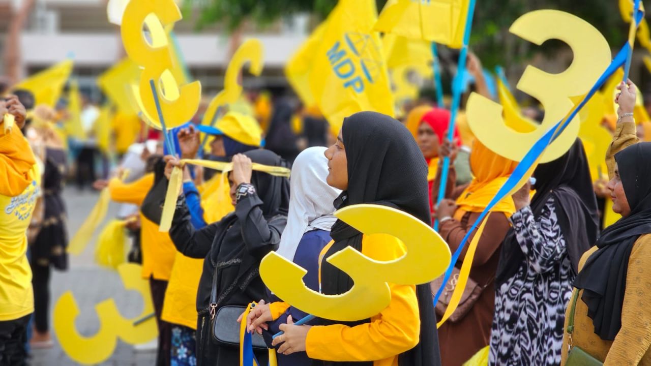 އެމްޑީޕީގެ ކެންޑިޑޭޓް ރައީސް އިބްރާހިމް މުހައްމަދު ސޯލިހުގެ ކެމްޕެއިން ނިންމާ ރެލީ