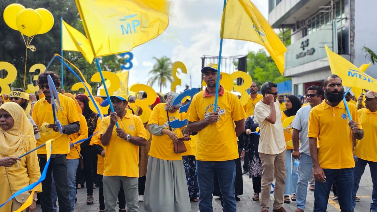 އެމްޑީޕީގެ ކެންޑިޑޭޓް ރައީސް އިބްރާހިމް މުހައްމަދު ސޯލިހުގެ ކެމްޕެއިން ނިންމާ ރެލީ