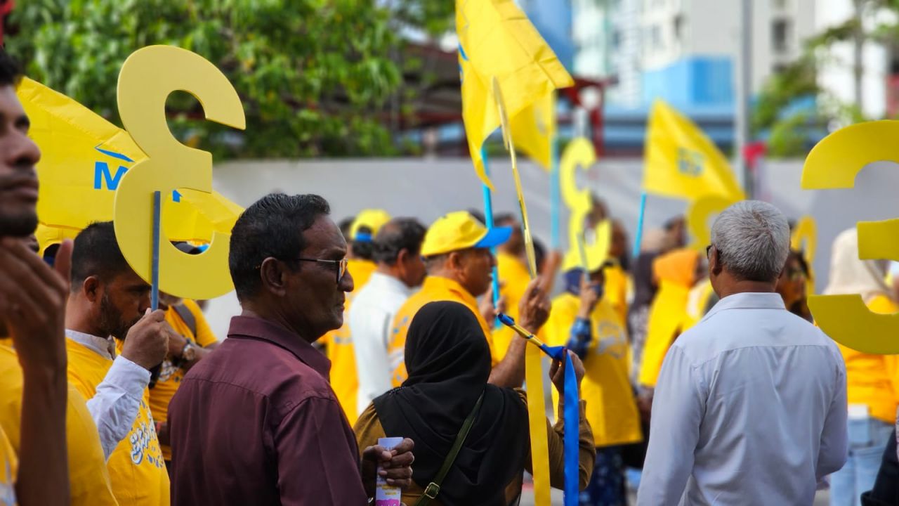 އެމްޑީޕީގެ ކެންޑިޑޭޓް ރައީސް އިބްރާހިމް މުހައްމަދު ސޯލިހުގެ ކެމްޕެއިން ނިންމާ ރެލީ