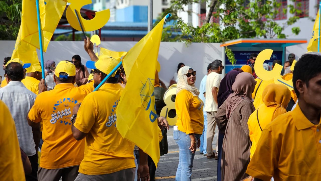އެމްޑީޕީގެ ކެންޑިޑޭޓް ރައީސް އިބްރާހިމް މުހައްމަދު ސޯލިހުގެ ކެމްޕެއިން ނިންމާ ރެލީ