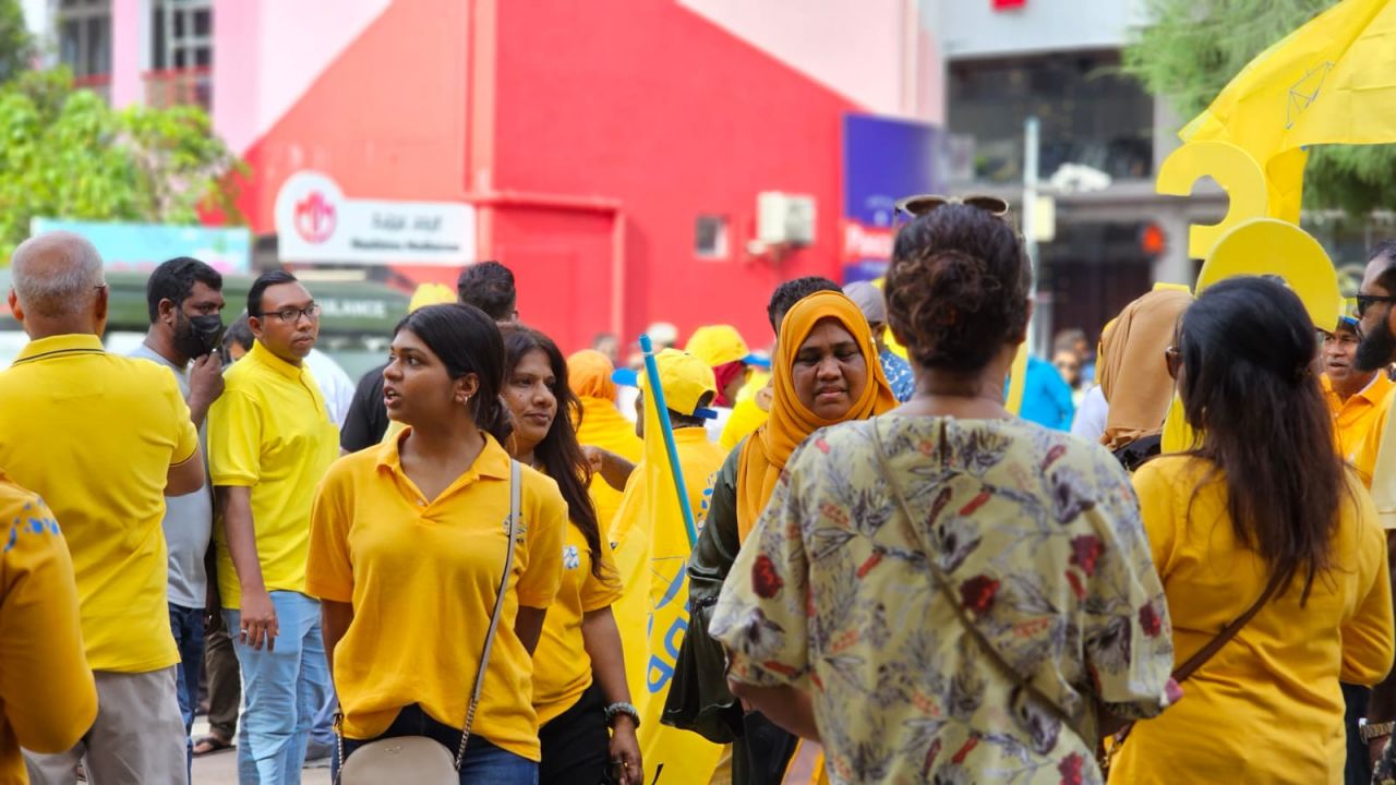 އެމްޑީޕީގެ ކެންޑިޑޭޓް ރައީސް އިބްރާހިމް މުހައްމަދު ސޯލިހުގެ ކެމްޕެއިން ނިންމާ ރެލީ