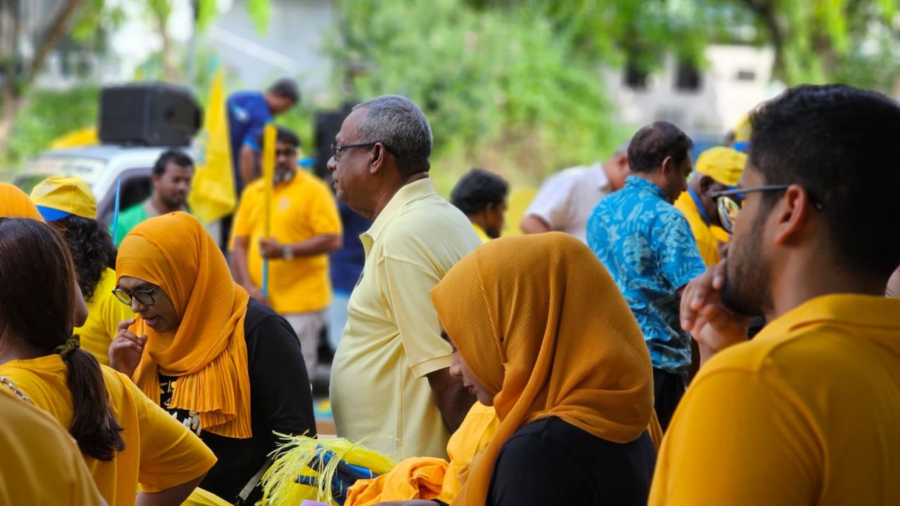 އެމްޑީޕީގެ ކެންޑިޑޭޓް ރައީސް އިބްރާހިމް މުހައްމަދު ސޯލިހުގެ ކެމްޕެއިން ނިންމާ ރެލީ