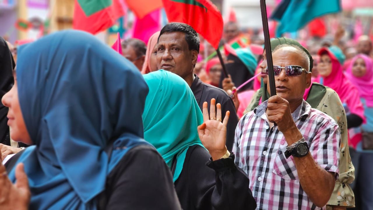 ޕީއެންސީގެ ރިޔާސީ ކެންޑިޑޭޓު ޑރ. މުހައްމަދު މުއިއްޒުގެ ކެމްޕެއިން ނިންމުމުގެ ރެލީ 