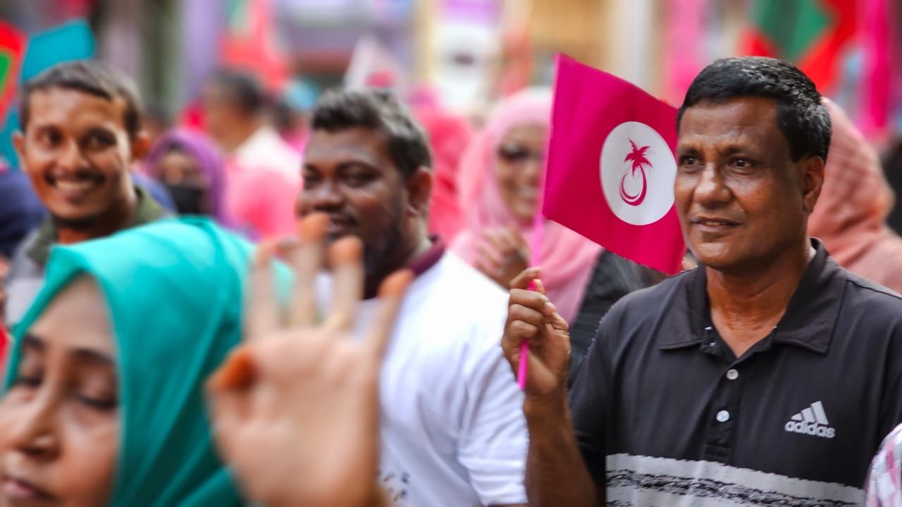 ޕީއެންސީގެ ރިޔާސީ ކެންޑިޑޭޓު ޑރ. މުހައްމަދު މުއިއްޒުގެ ކެމްޕެއިން ނިންމުމުގެ ރެލީ 